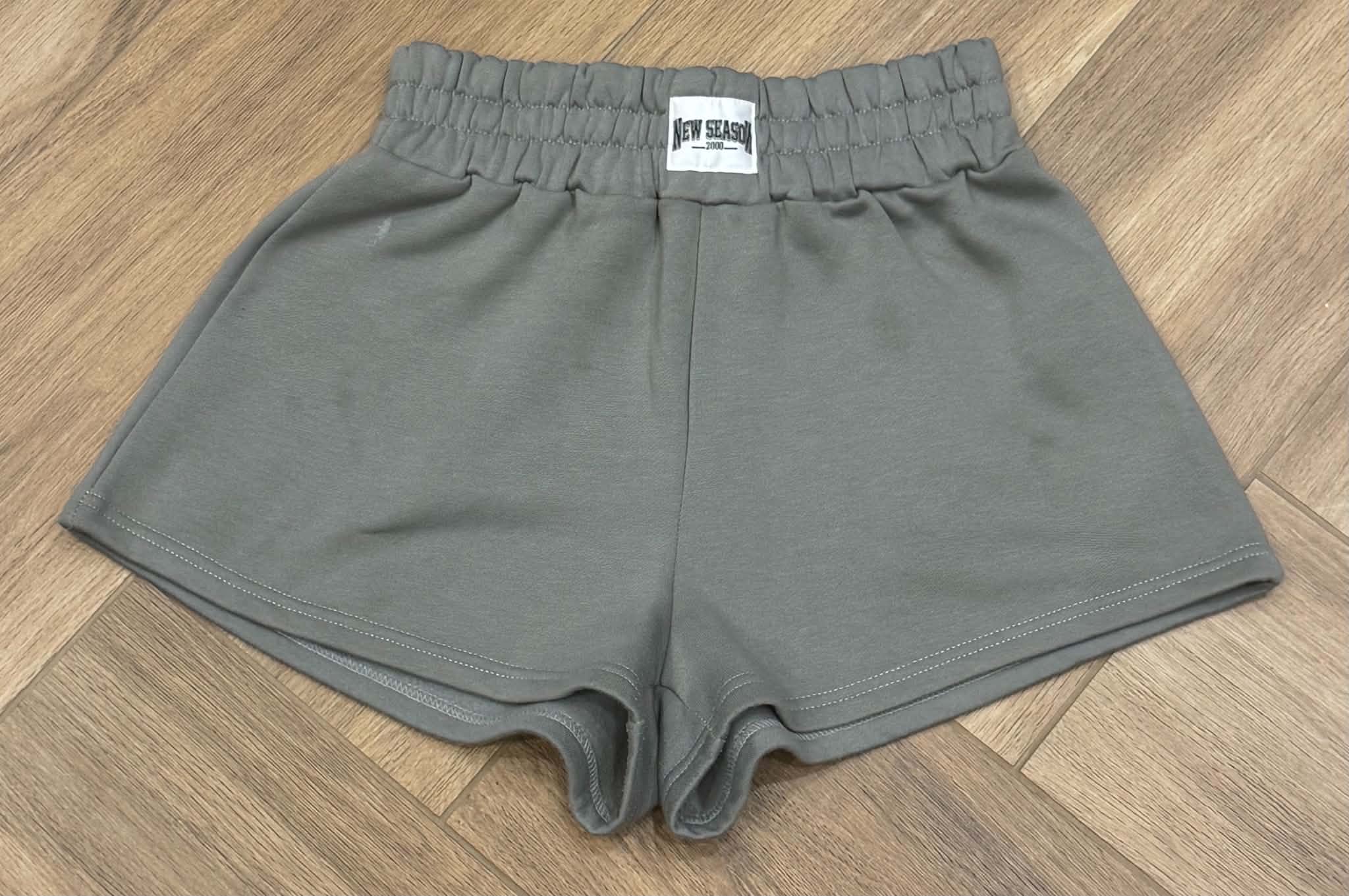 SHEIN EZwear woman’s khaki shorts