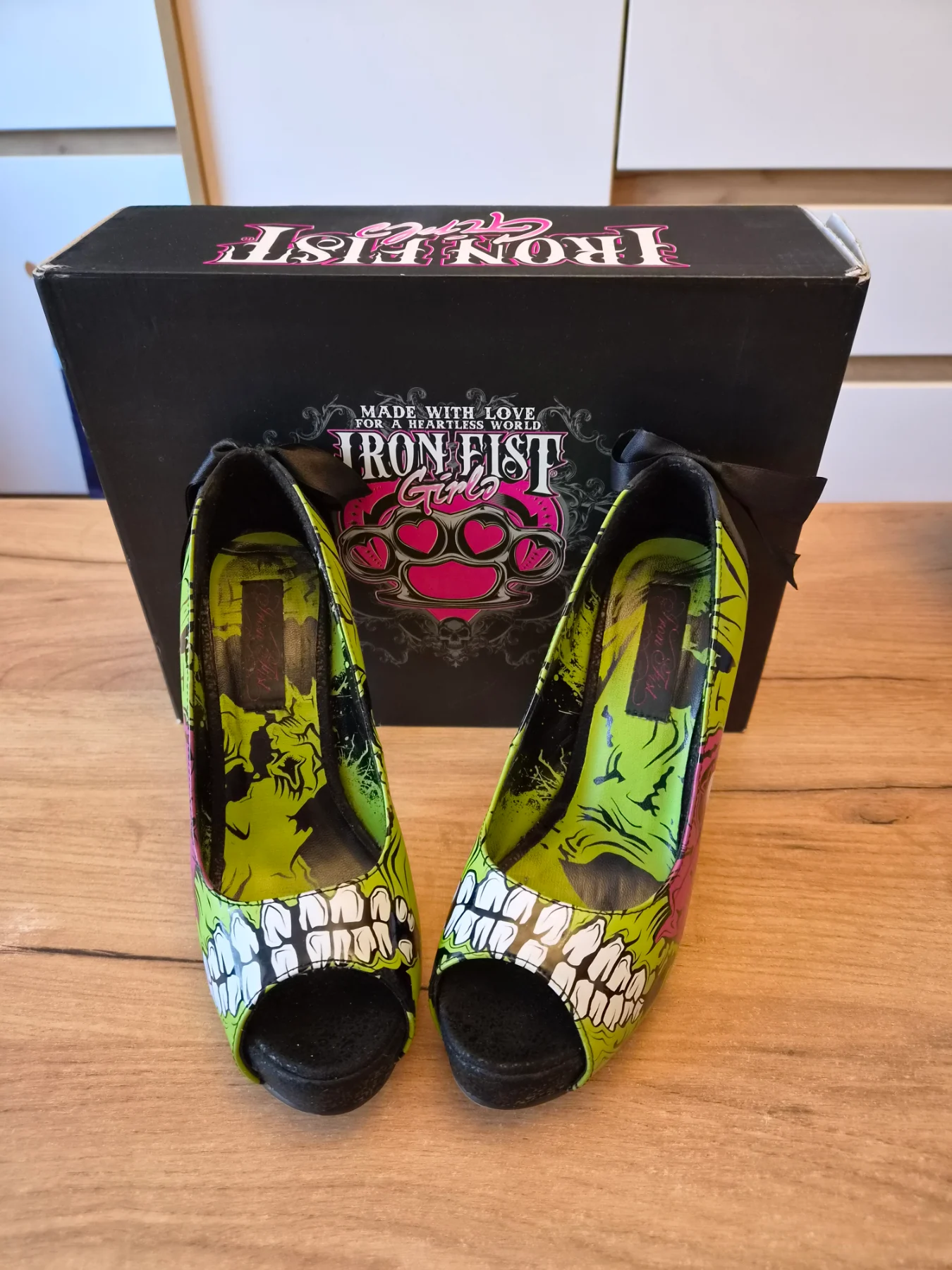 Iron Fist Zombie Stomper Platform Heels UK 4 / EU 37 OG Box Vintage