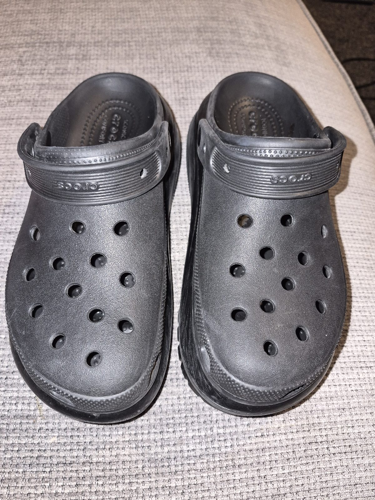 Crocs Platform Size 7
