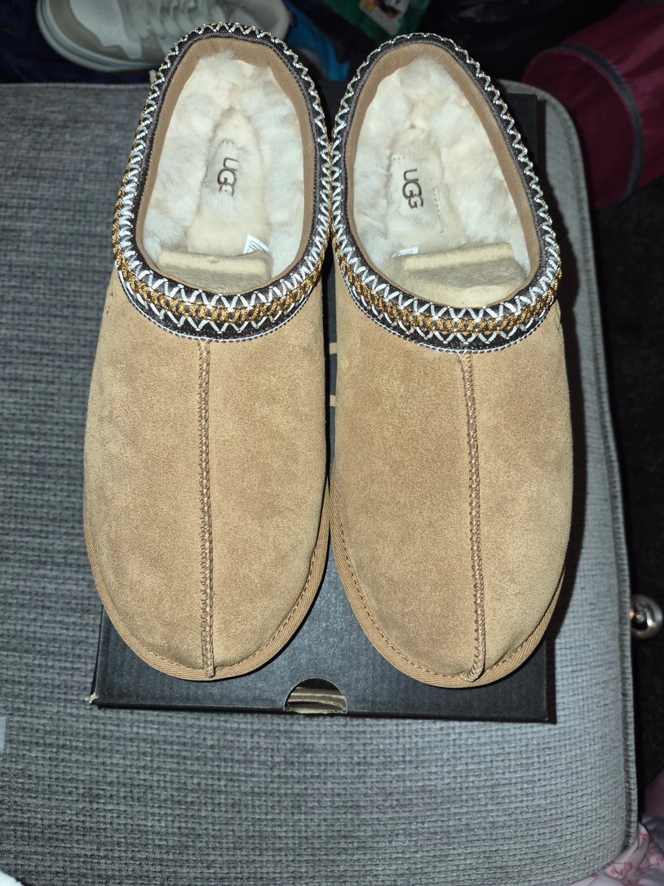 Ugg Slippers Size 9 (new with box)