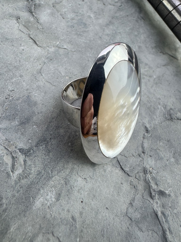 Ring Large White MOP set in 925 Silver Size Q