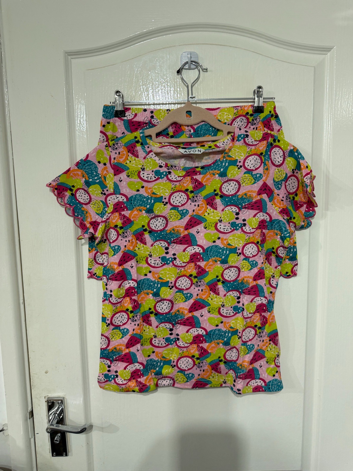 Avon Women’s size S 8 - 10 Fruit Print Pyjama top & Shorts Set new in pack