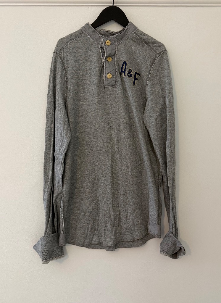 Abercrombie & Fitch Men’s Vintage Grey Henley Button Up Sweatshirt Size L