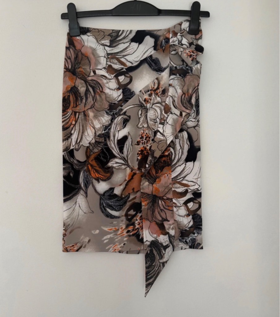 Karen Millen Multicoloured Taupe Black Orange Floral Print Pencil Skirt Size 8