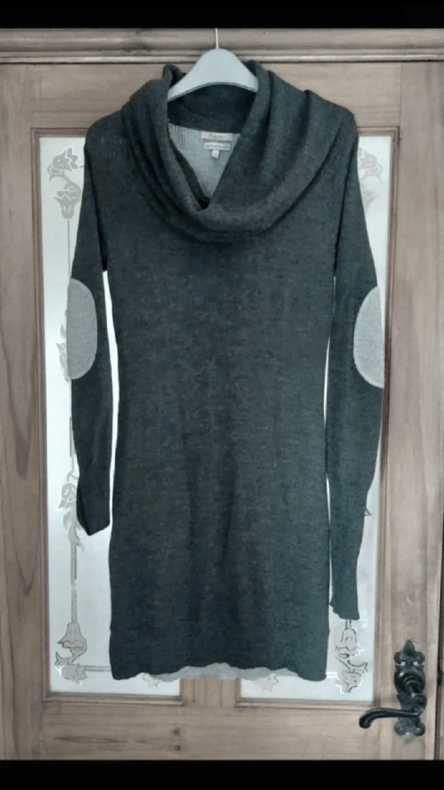 Kew ** Size XS 4-6 Grey Long length Jumper Dress. Pure Marino Wool.