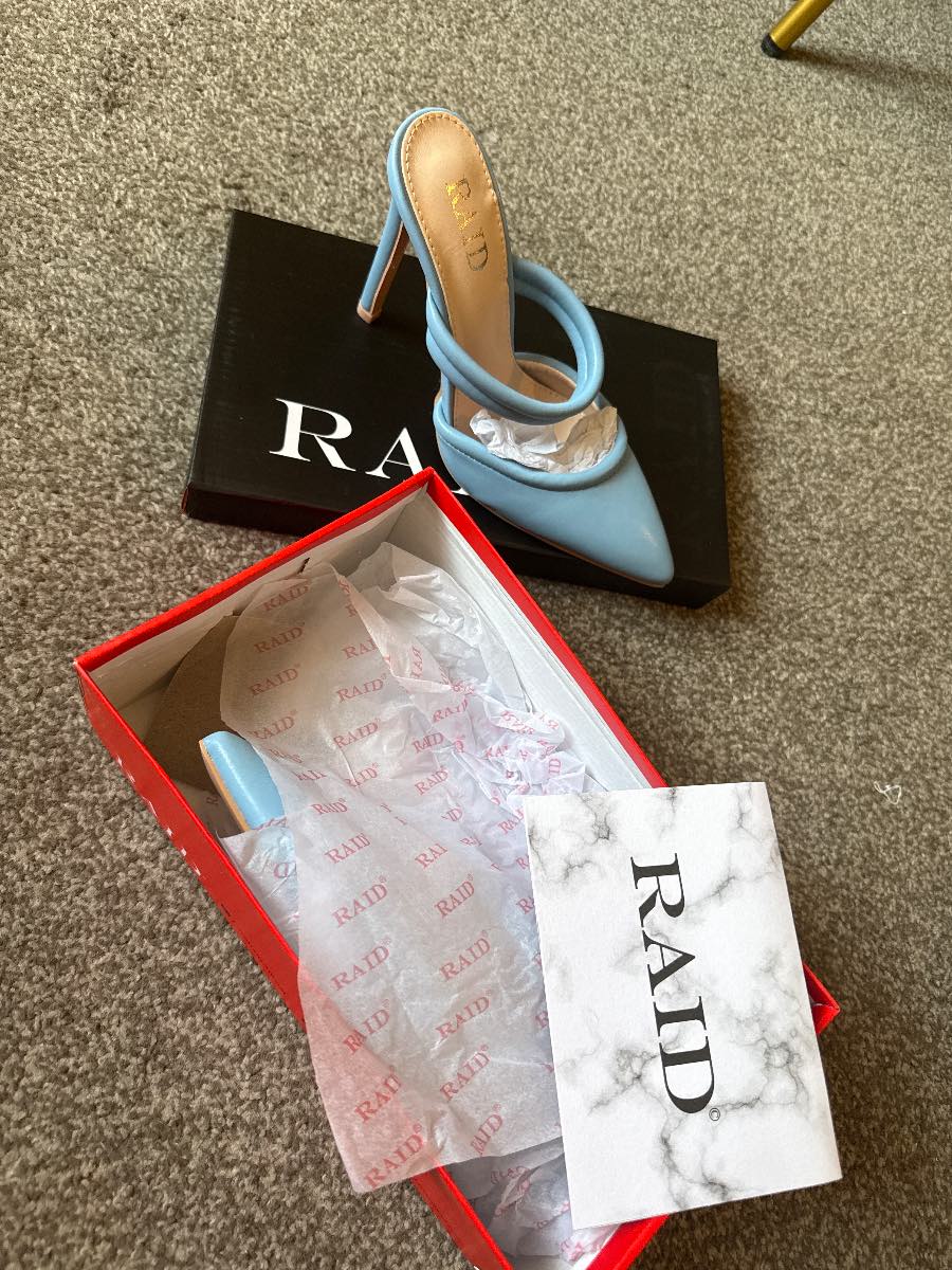Raid baby blue pointed heels size uk 3