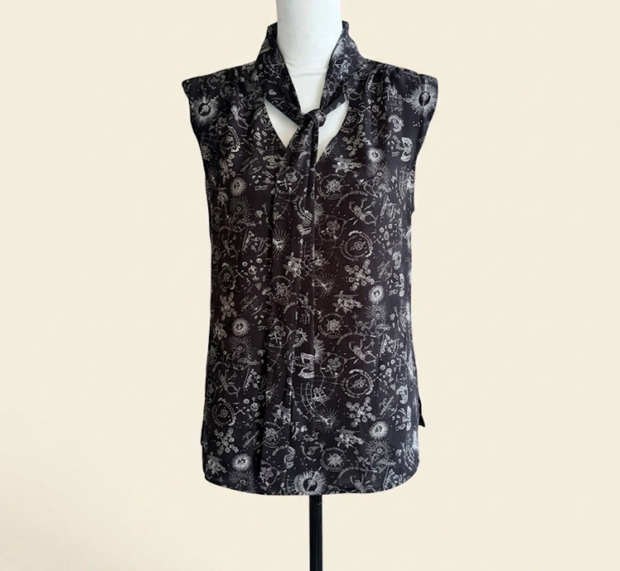 IKKS Women Celestial Printed Sleeveless Tie Neck Blouse - Size EU 34 (UK 6)