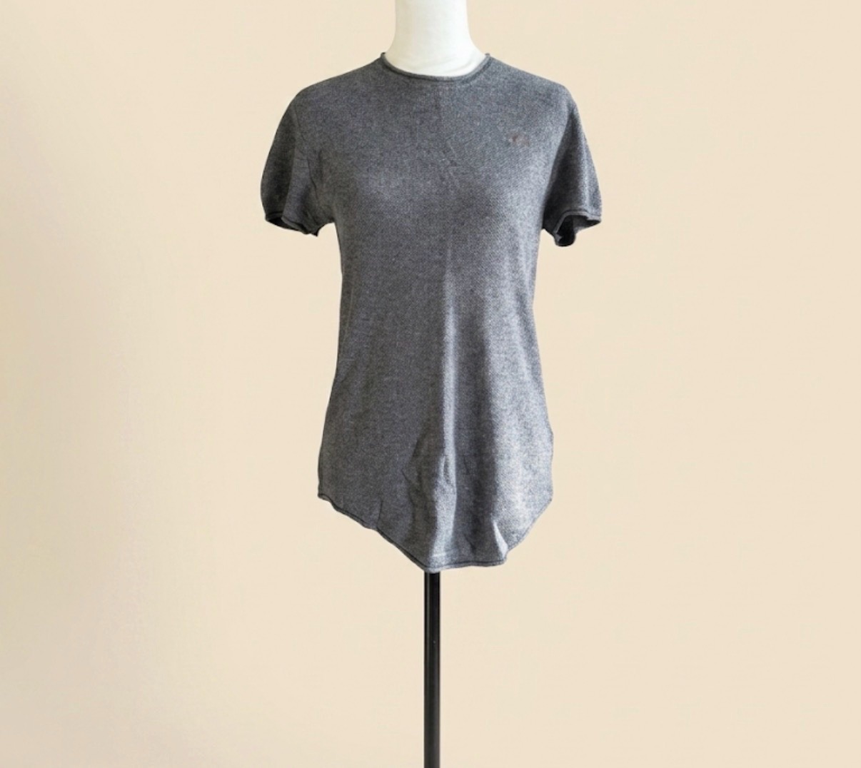 Hollister Charcoal Grey Fine Knit Short Sleeve Top - Size XS