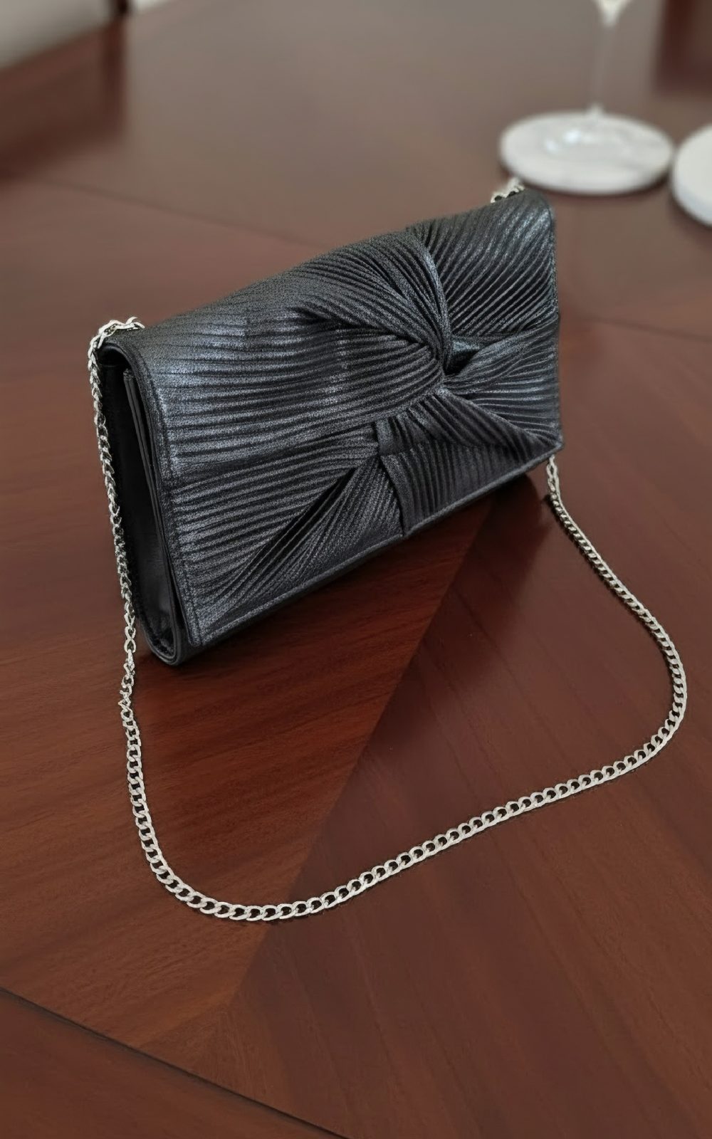 Miss Lulu Metallic Grey Pleated Bow Clutch Bag (7.2 inches)