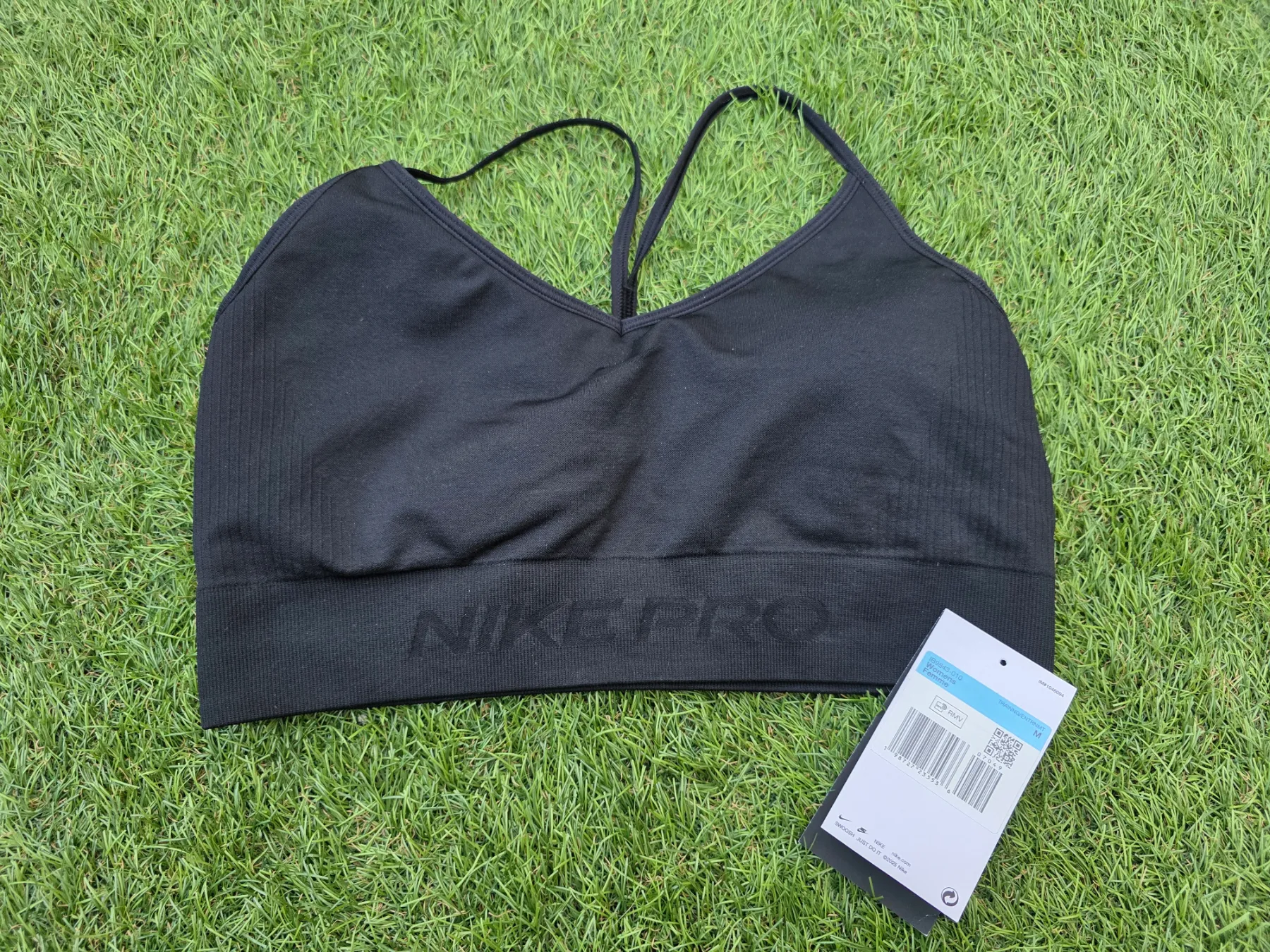 Nike Pro Seamless Women's Light-Support Padded Sports Bra Medium