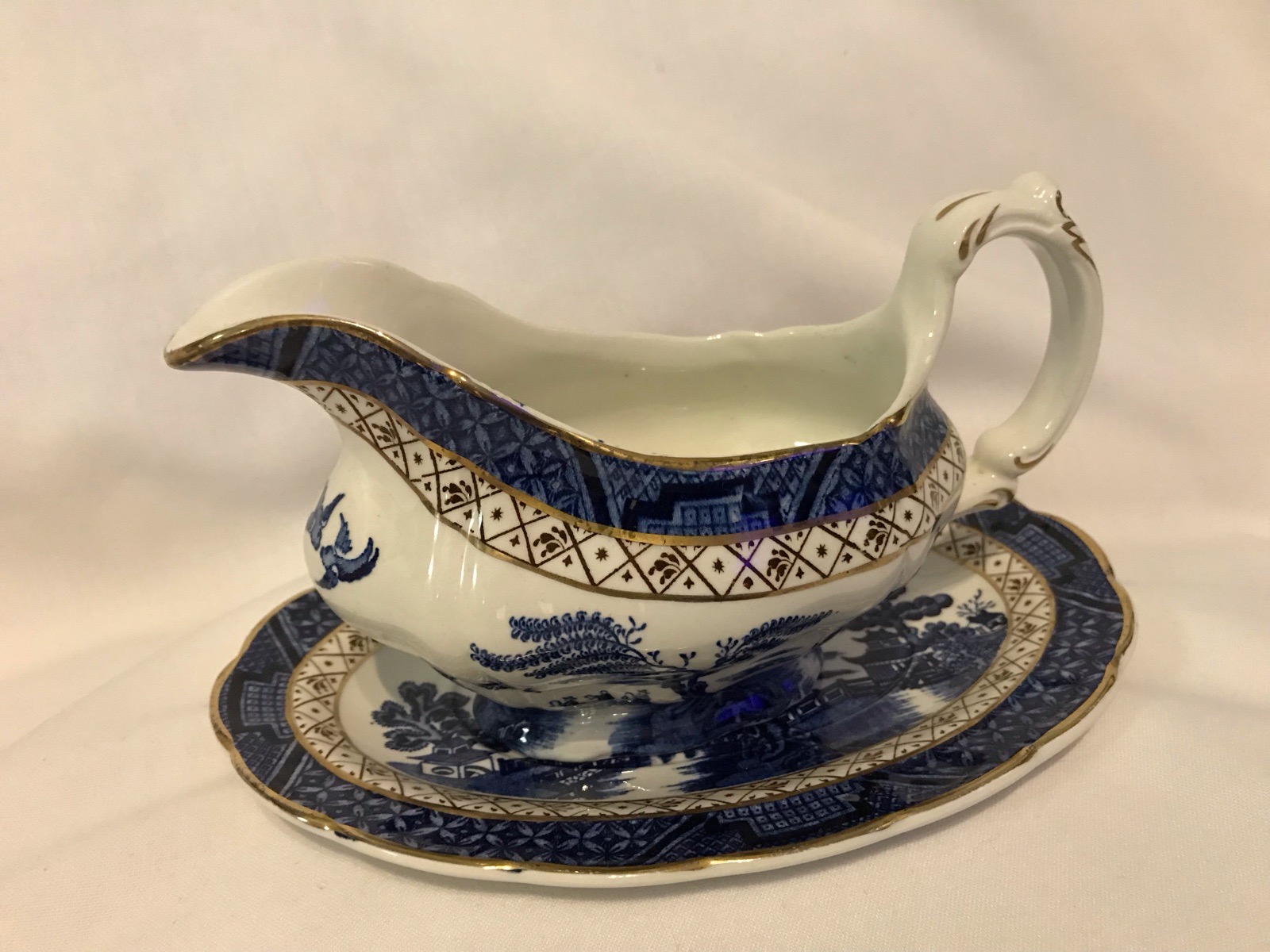Booths Real Old Willow Gravy/Sauce Boat and Saucer