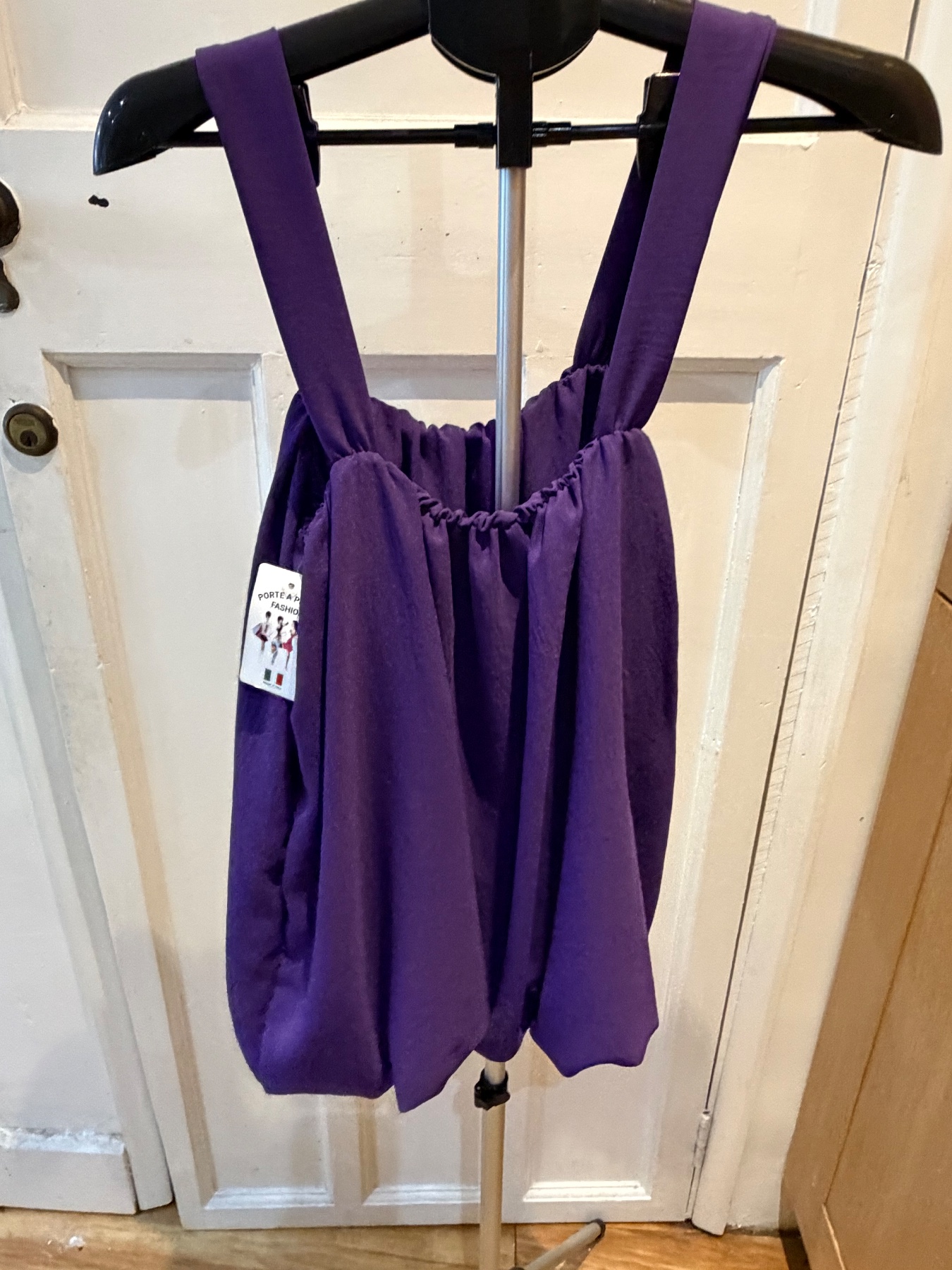 Non branded puffy purple top and short set fit size 8-16