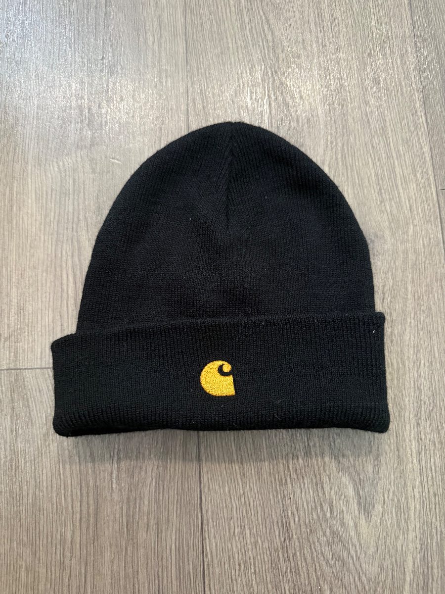 Carhartt beanie hat