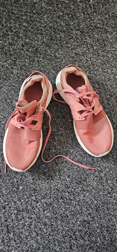 adidas ladys trainers