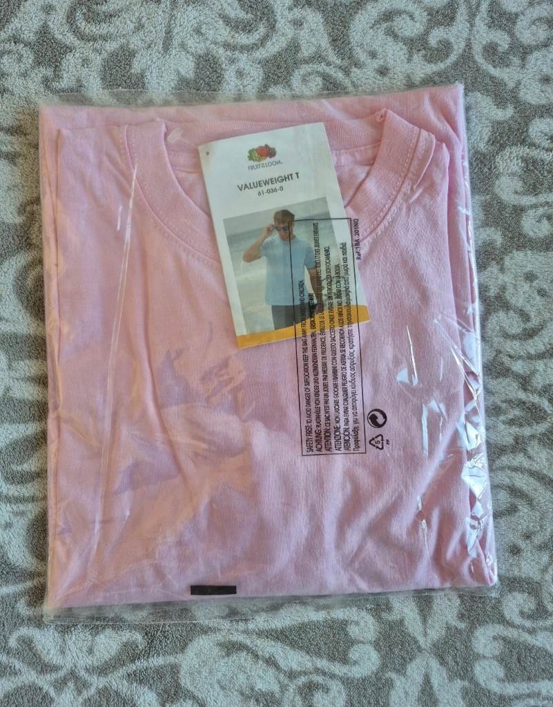 Mens plain pink tshirt - size L - new in packaging