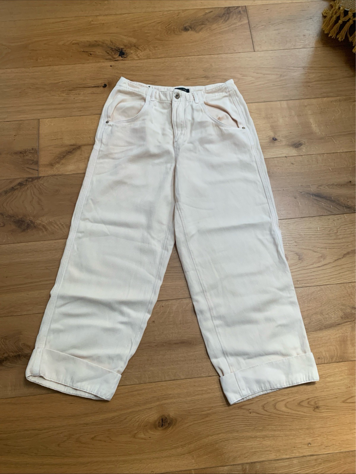 Massimo Dutti Cream/Subtle Apricot Crop Jeans Size 10