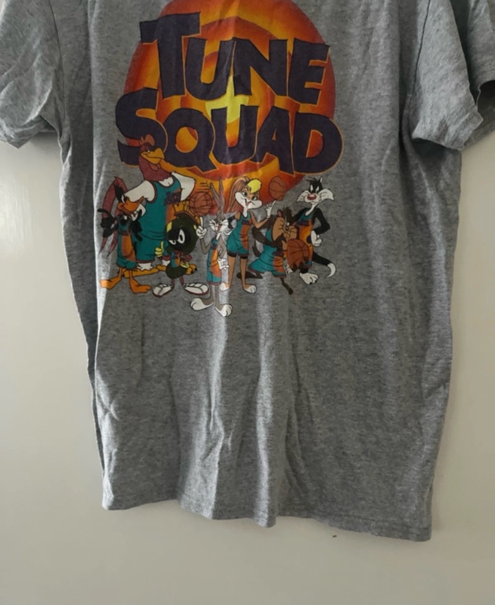 Grey looney tunes size M