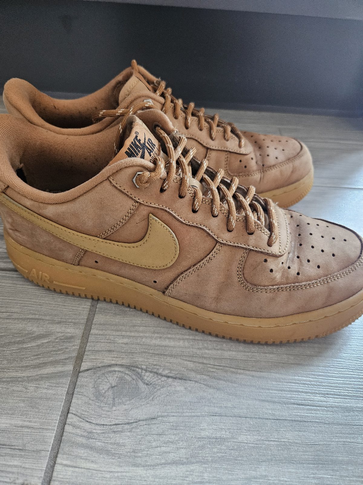 Nike Air Force 1 men's trainers size UK8.5
