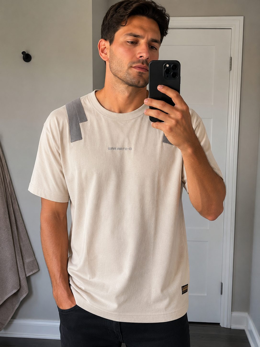 G Star Raw men's top size Medium in Beige