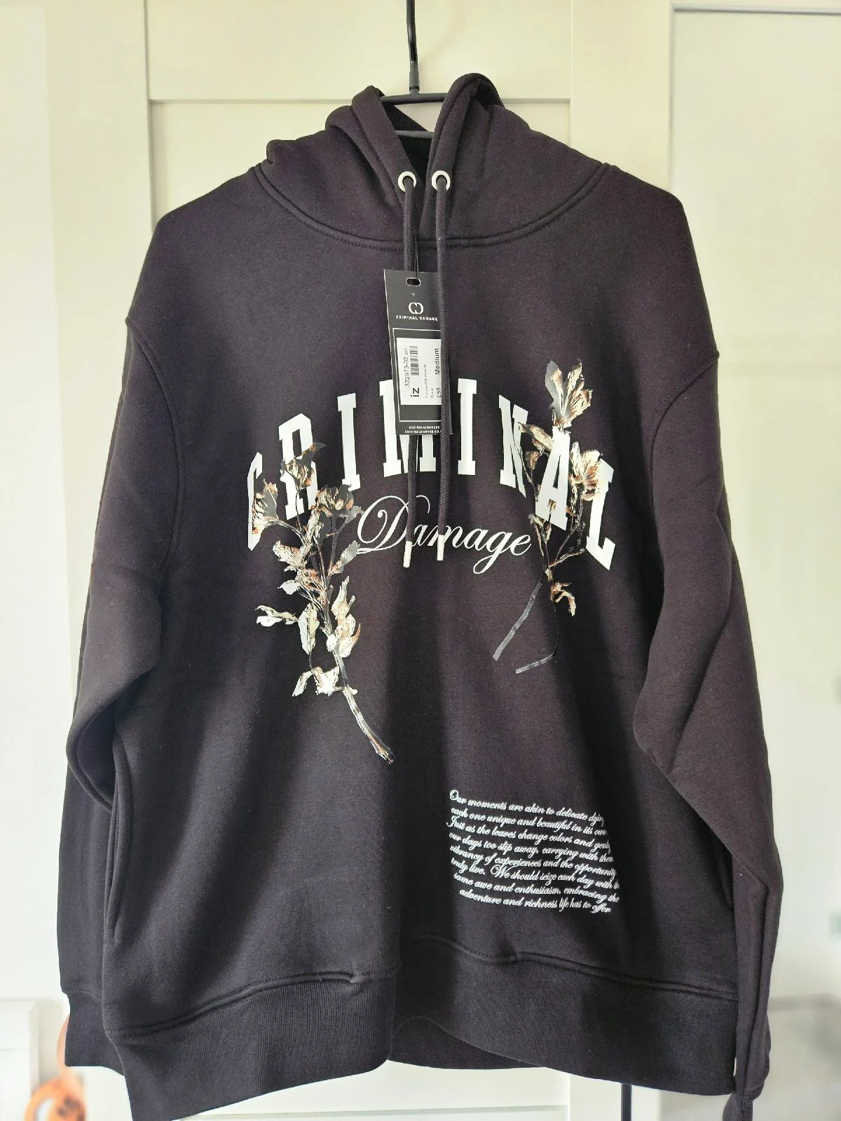 Criminal Damage men's hoodie in black size Medium