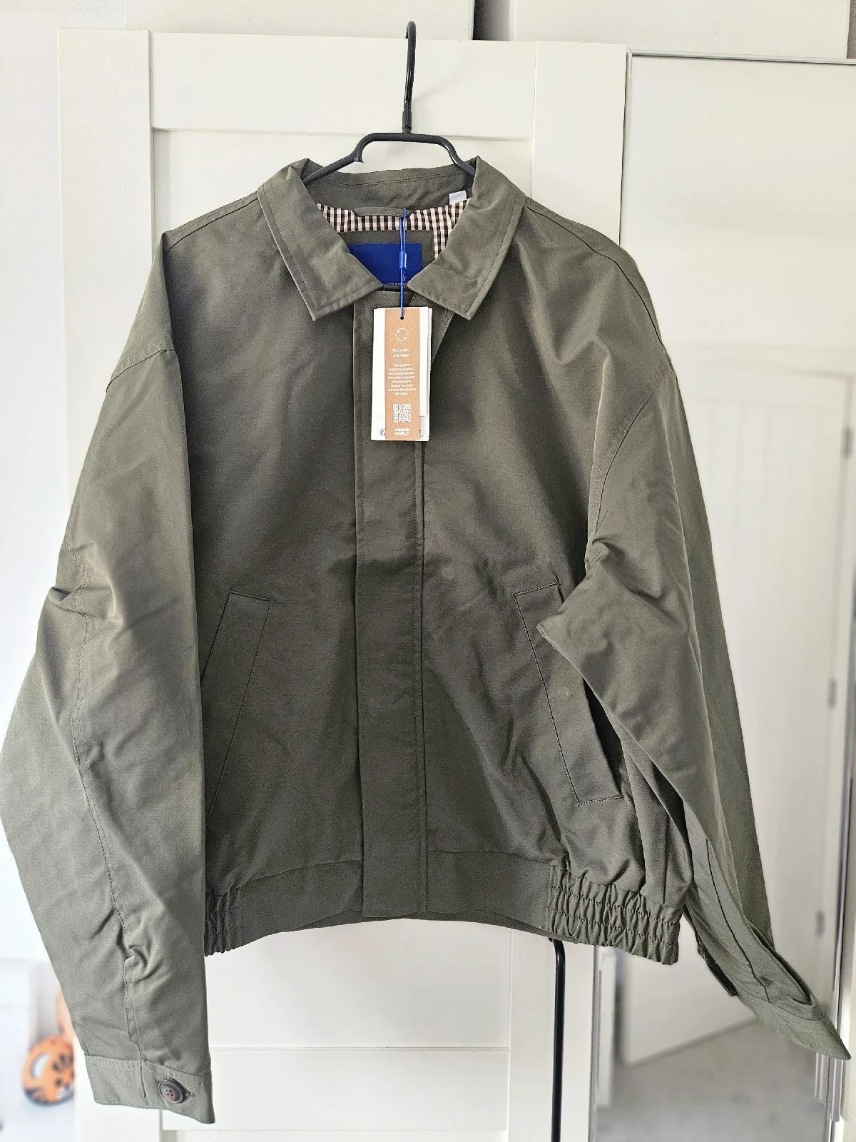 Jack & Jones men's jacket in Khaki size Large