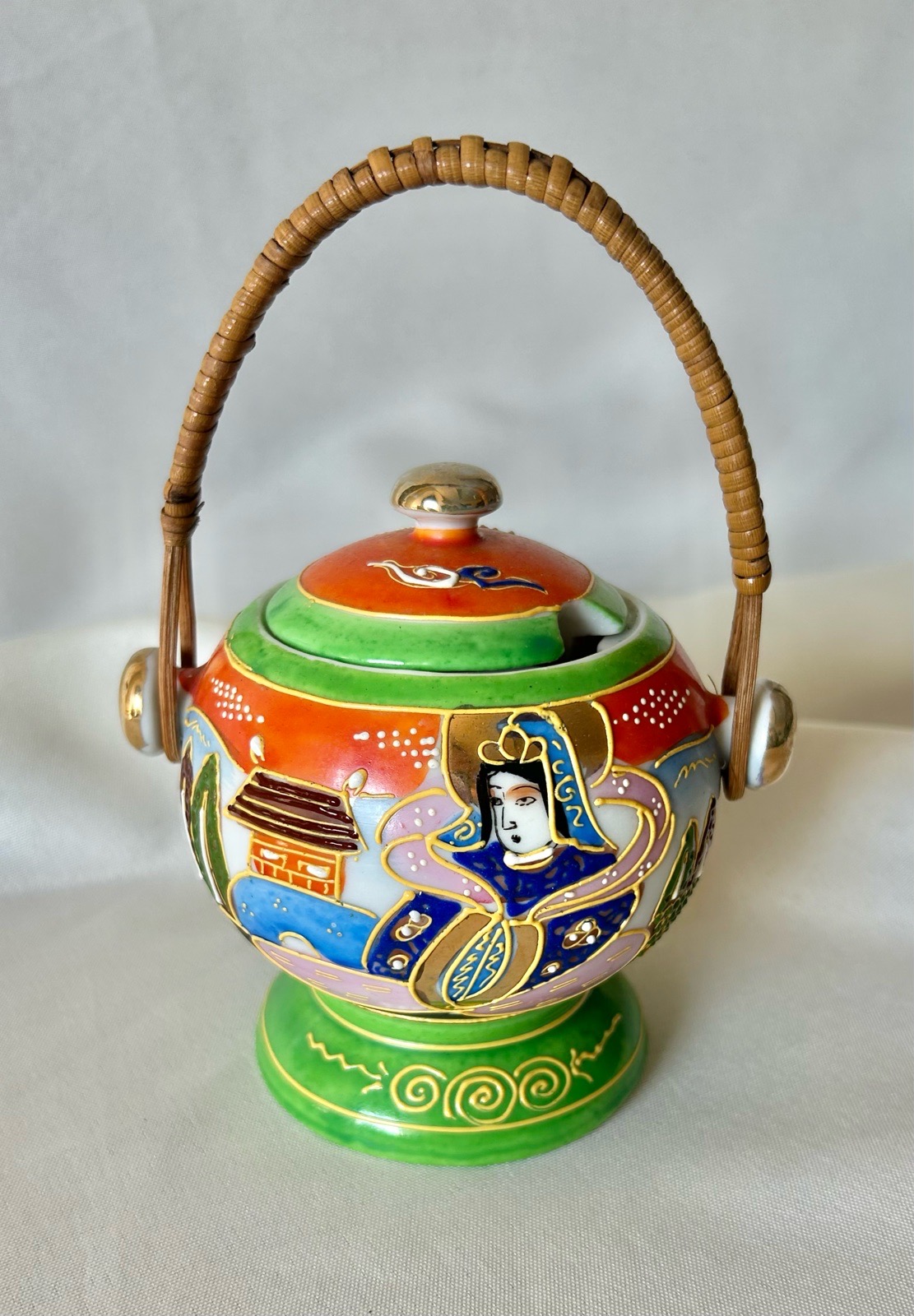 Vintage Japanese Kutani Porcelain Sugar Jam Pot Geisha Moriage Grandmacore