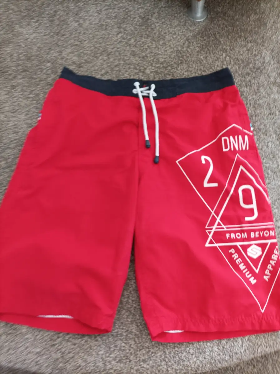 Print shorts