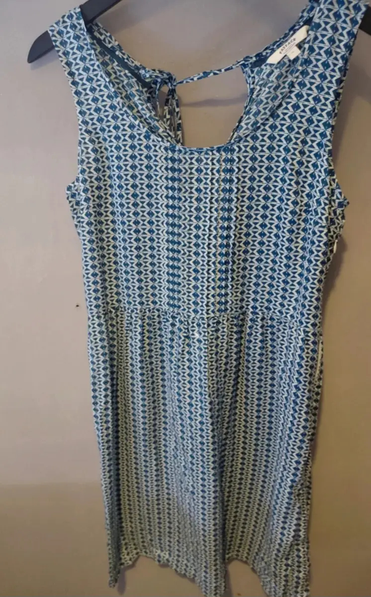 Fatface blue white short geometric viscose  dress uk 8