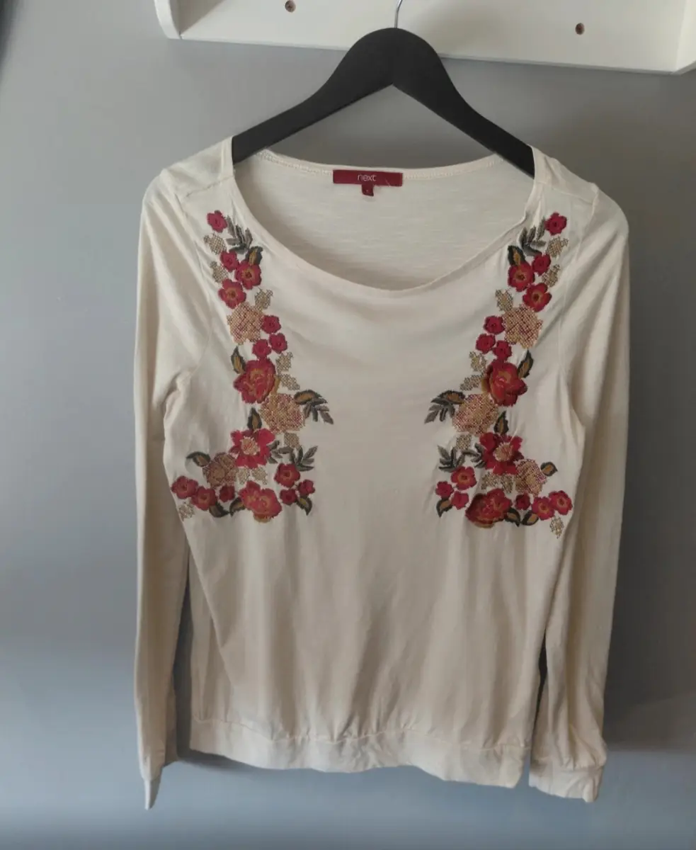Next white long sleeve top uk 8 cotton viscose digital rose print cross stitch