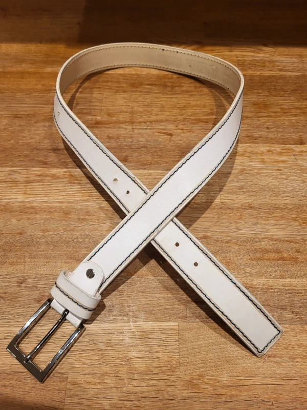 Vintage Bedetti White Leather Belt Made in Italy Blue Stitch Detail Silver Buckle 38"