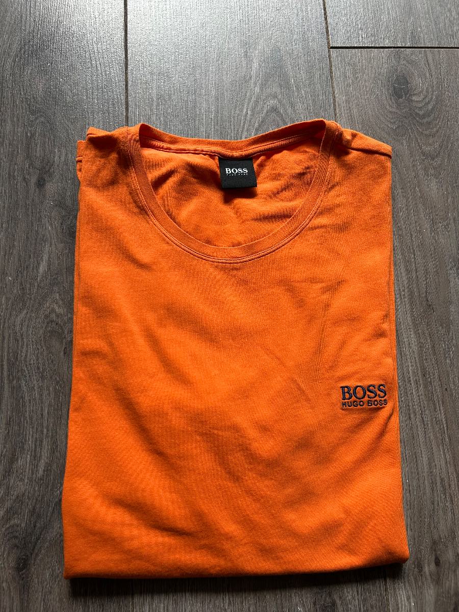 BOSS Hugo Boss Orange T-Shirt – Size M