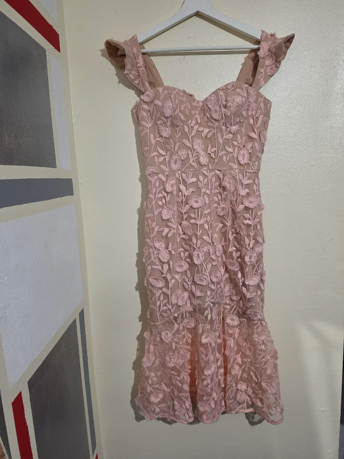 B7. Womens size 8 Jarlo light pink floral embroidered lace mermaid midi dress, VGC