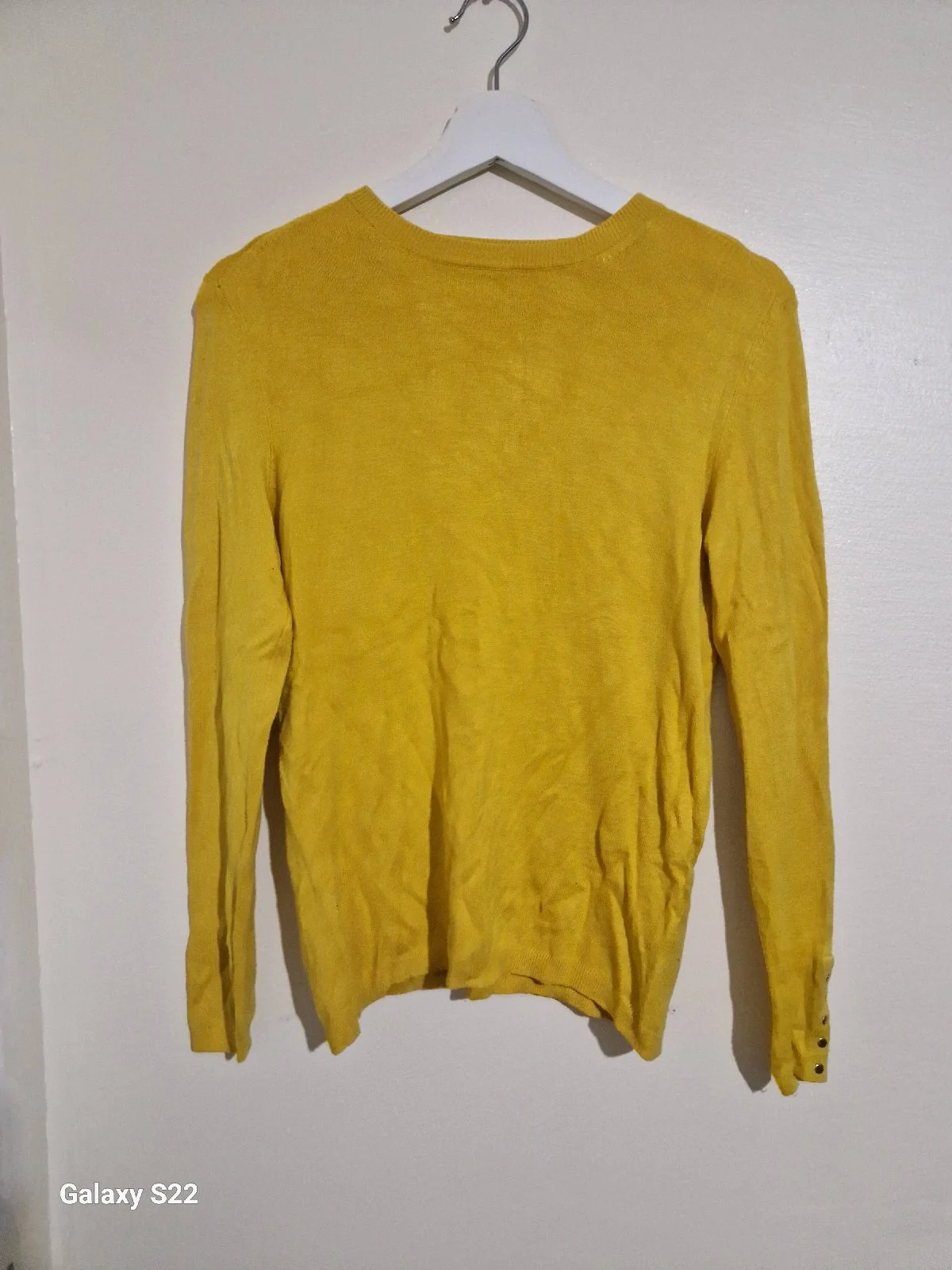 Womens size Medium Zara yellow knitted round neck pullover sweater, VGC
