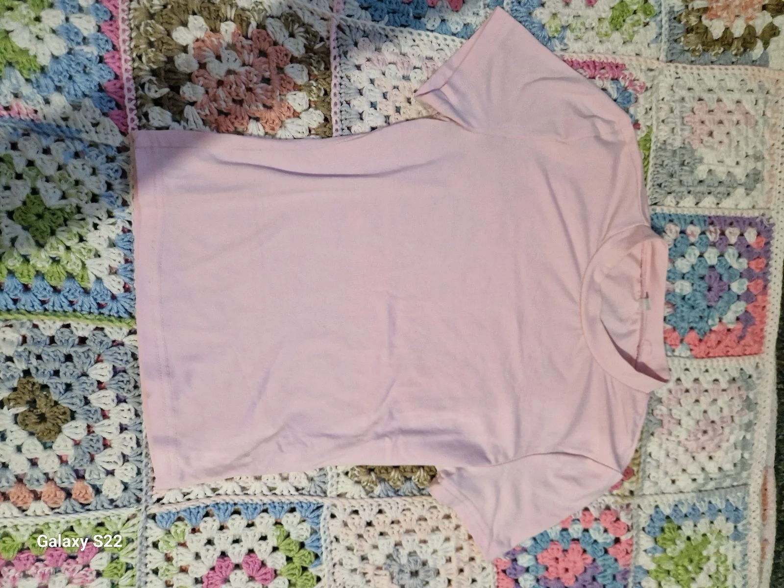 3. Womens size XXS Light pink stretchy short sleeved round neck tshirt, VGC