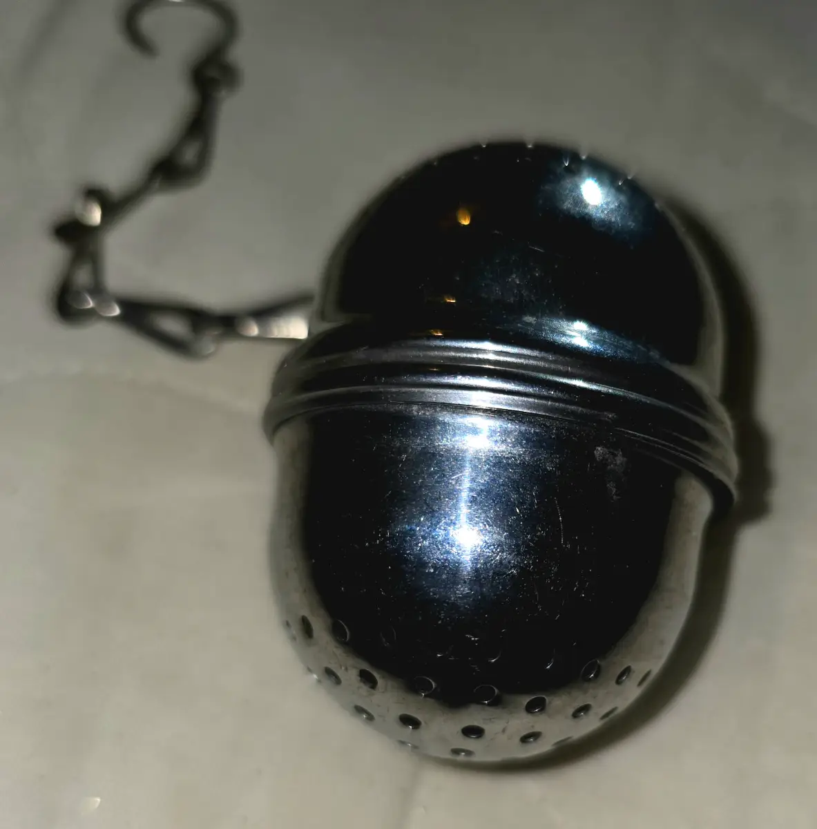 Stainless steel tea infuser with chain; Matcha, Tea Leaves Infusions