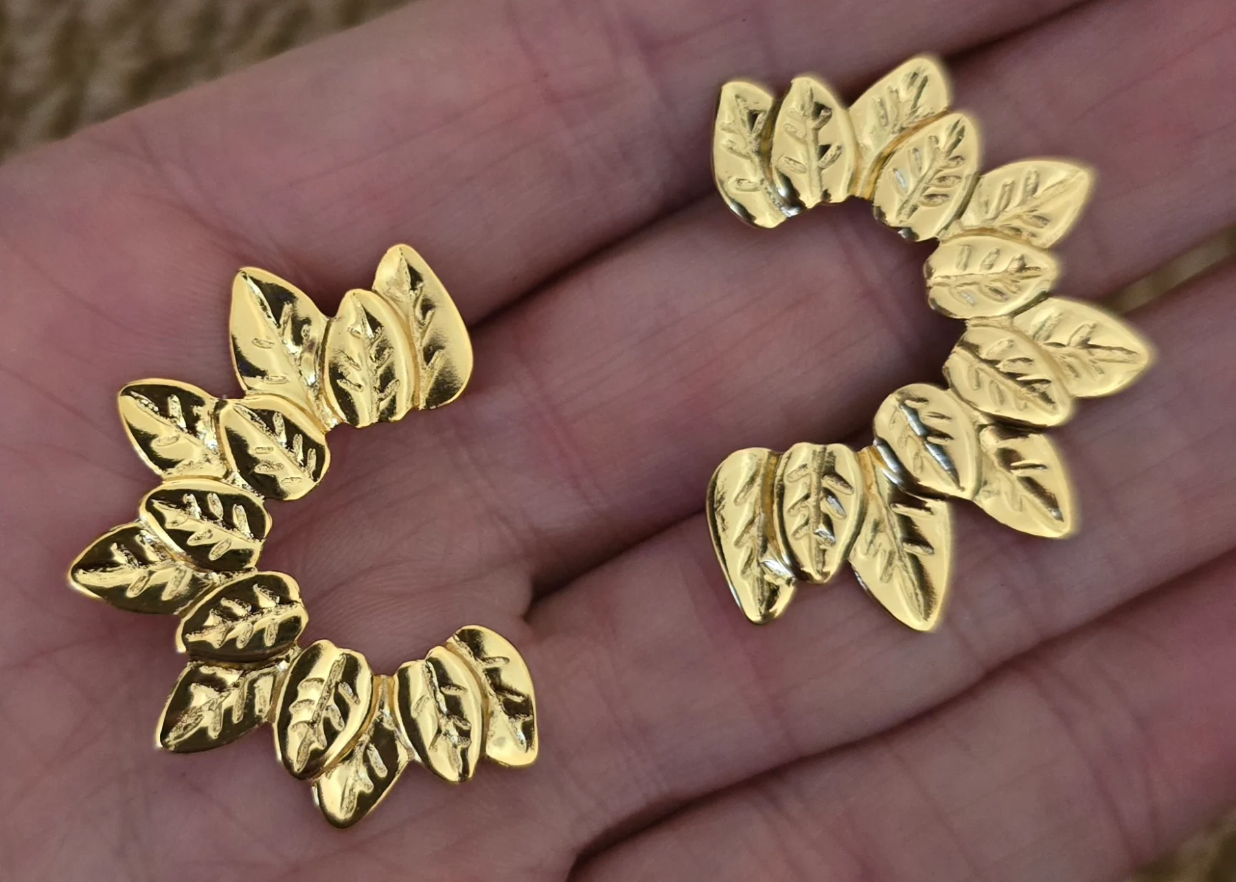 Stainless Steel Leaf Design Gold Tone Earrings.