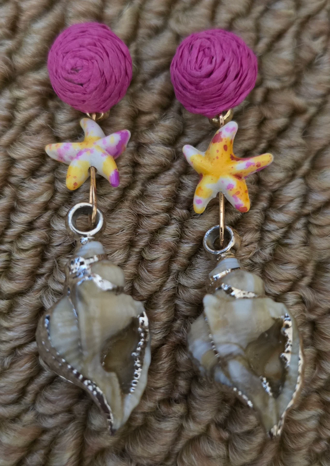 Stunning Shell Design Earrings