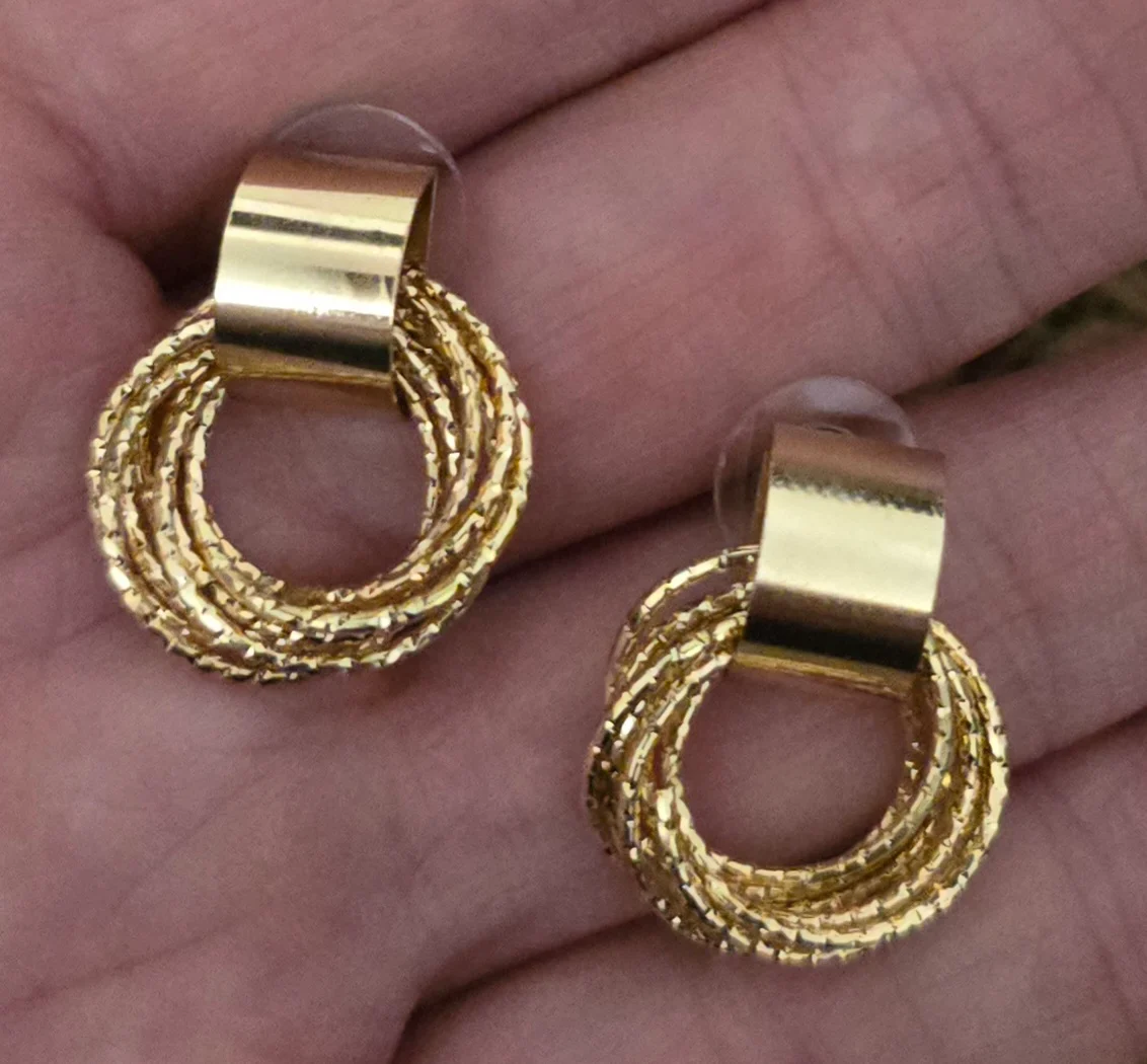 Gold Plated Gold Tone Stud Earrings.