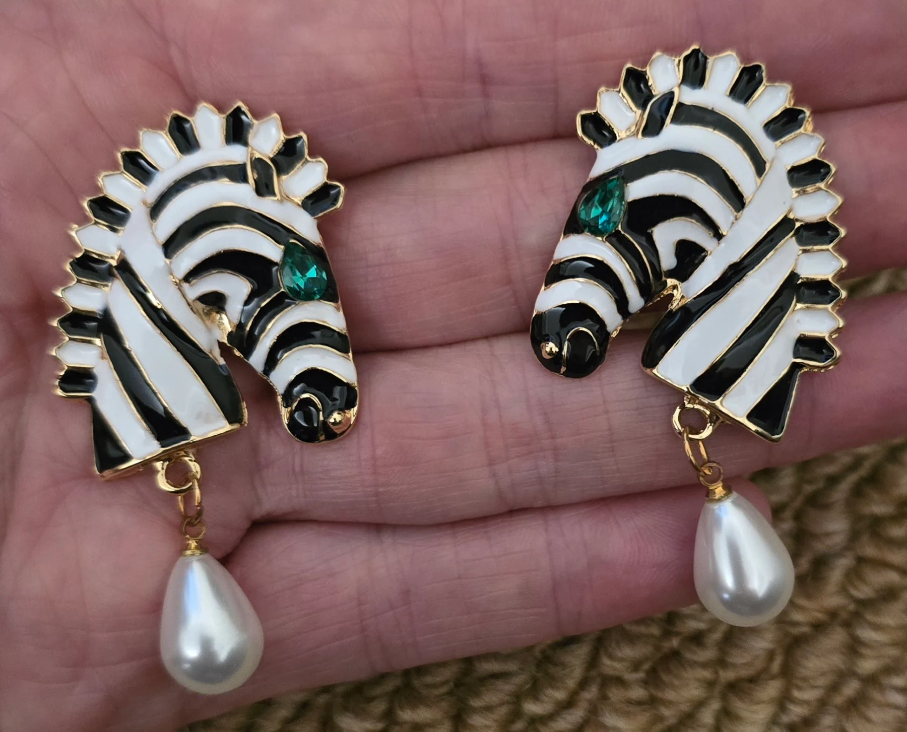 Enamaled Zebra Design Earrings.