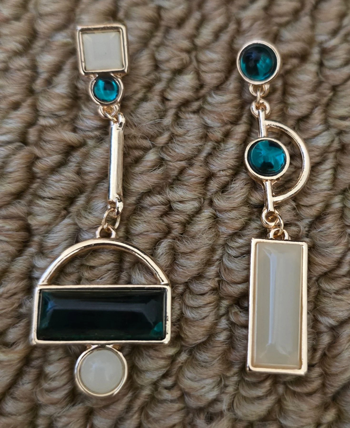 Stunning Green Tone Asymetrical Earrings.