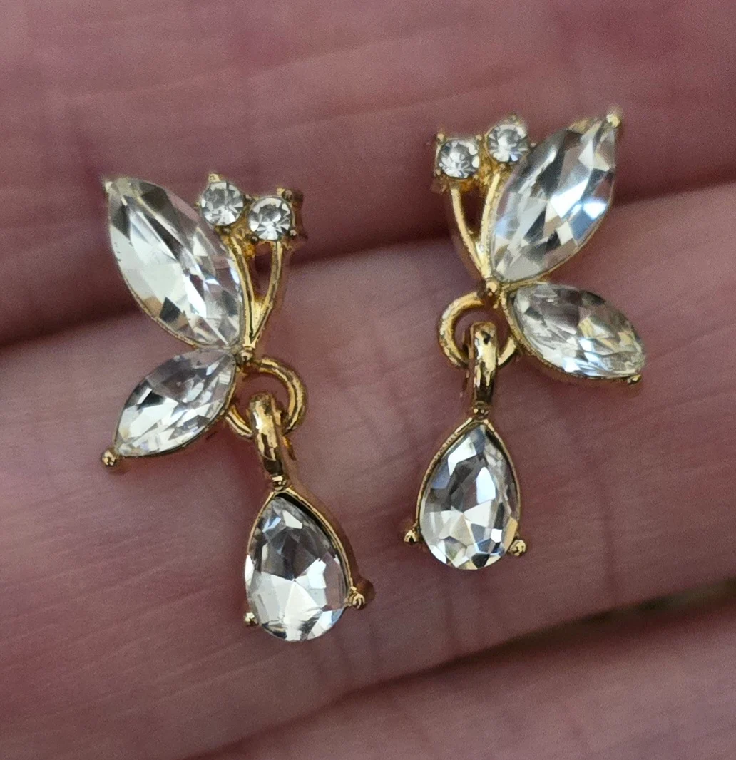 Gorgeous Delicate Butterfly Design Diamonte Earrings.