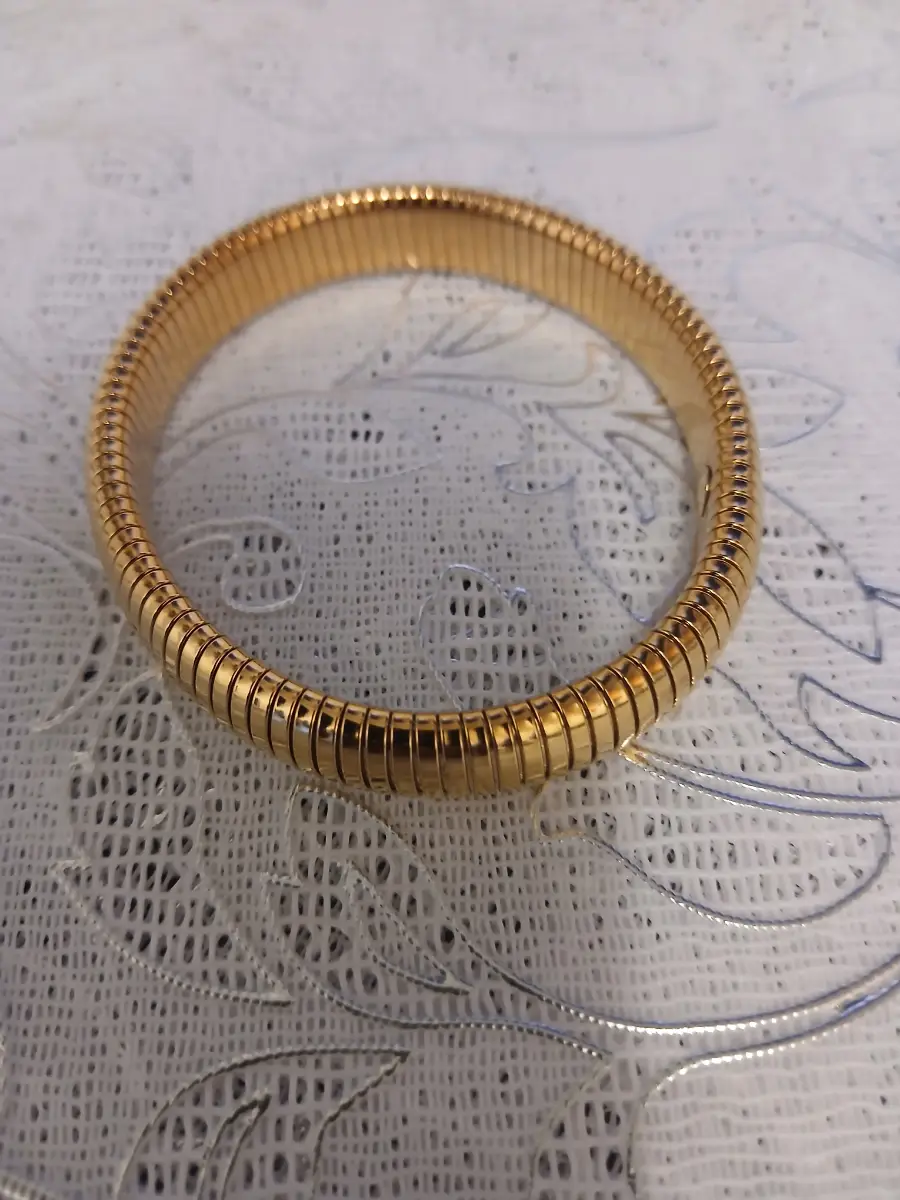 Gold Stretch Bracelet