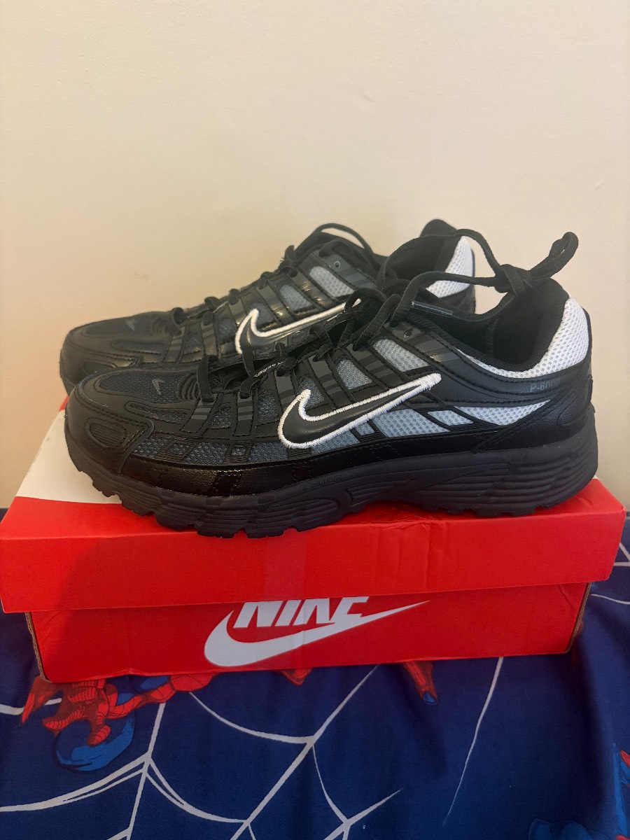 Nike P6000 UK 5.5 Brand new w box