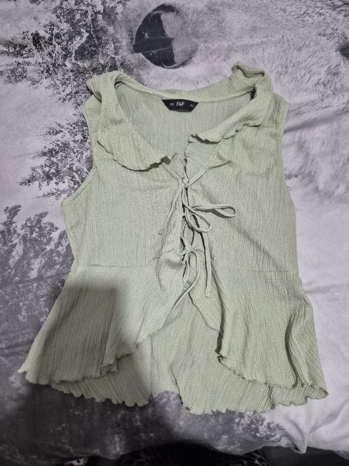 Green tie front top
