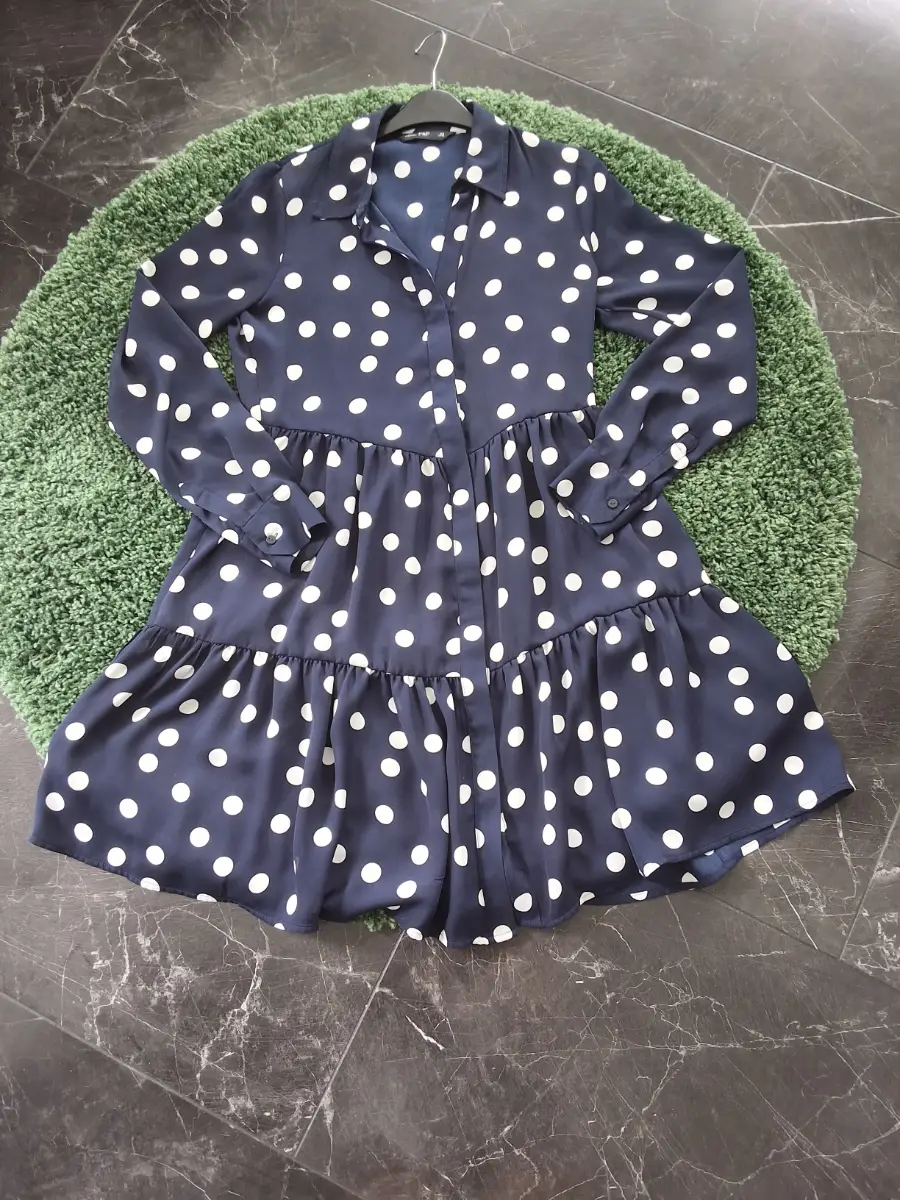 Woman's smock dress black and white polkadot size 8