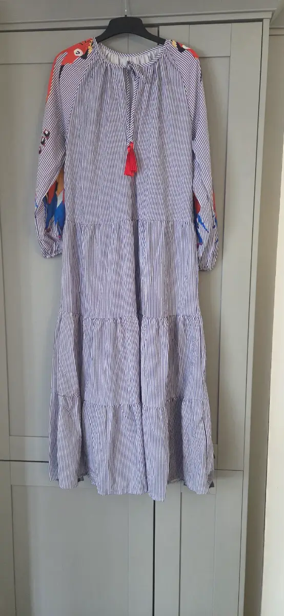 Woman's Boho dress size small