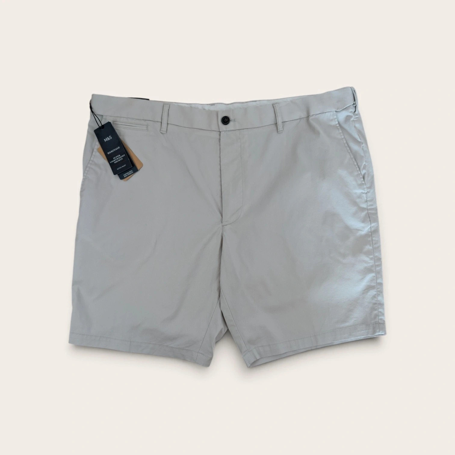 Men's Marks & Spencer Shorts NWT cream super lightweight Chino style. 42W. DN4851