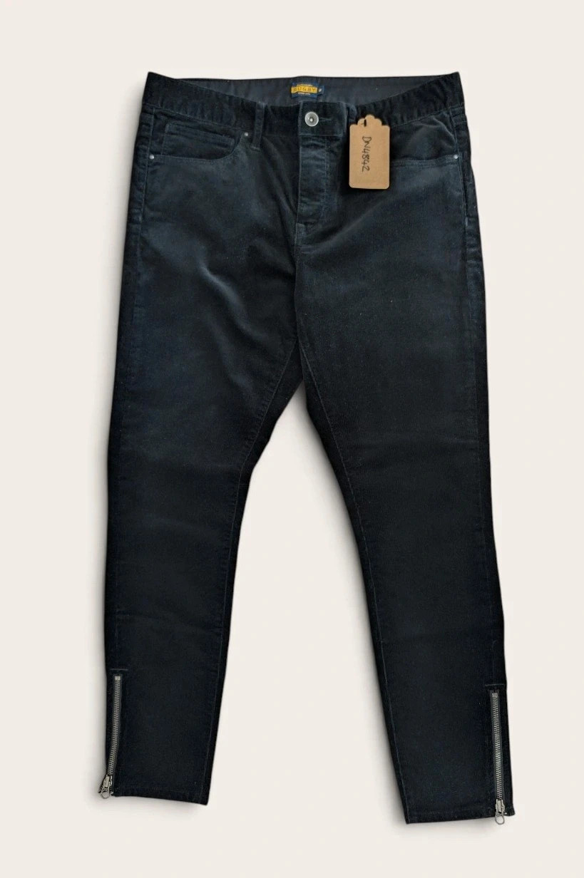 Women's Ralph Lauren Rugby fine cord slim leg low rise trousers UK Size 12. DN4842