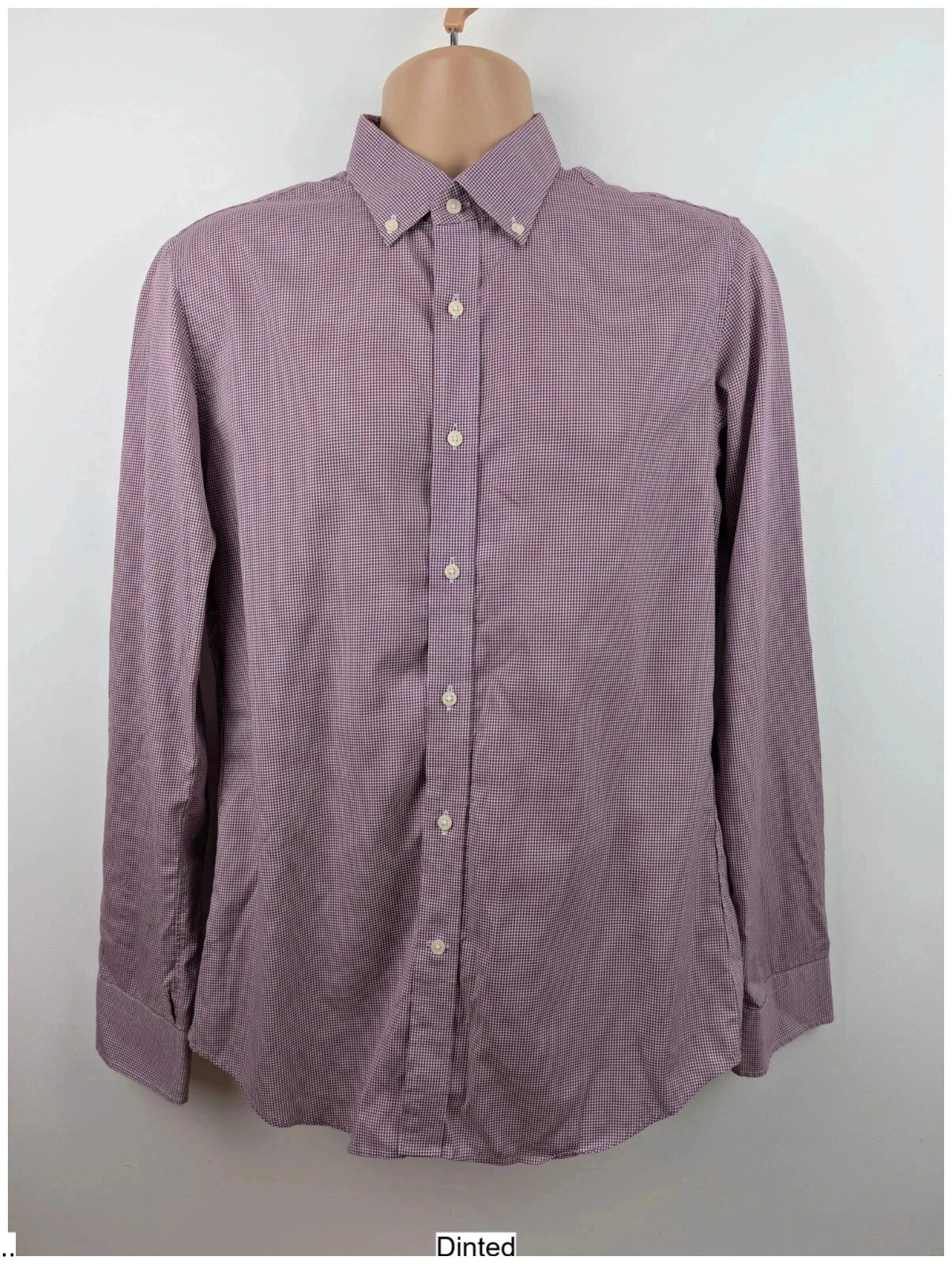Uniqlo red/white gingham check long sleeve single cuff button down shirt. Mens Medium. DN3139