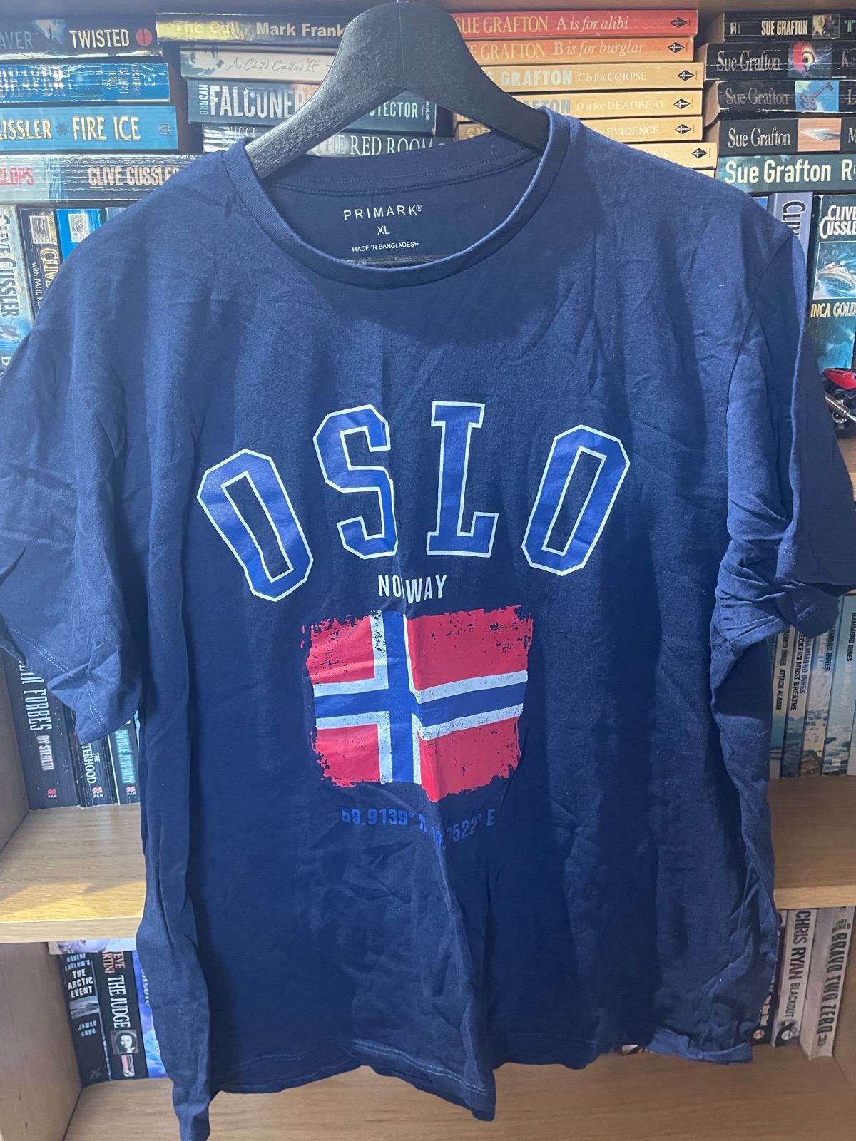 Blue printed tshirt. UK size XL.